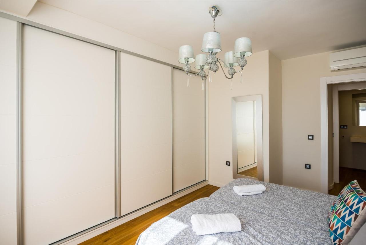Expoholidays-Rueda Lopez Apartamento De Lujo Almería Kültér fotó